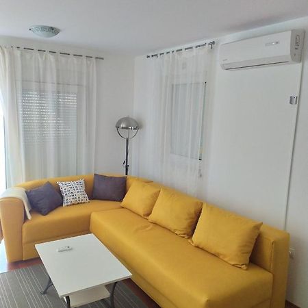 Zobic Family Apartments ラブ エクステリア 写真